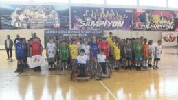 23 Nisan Basketbol Şenliği.  Organizasyon, NEU RA 25 Spor Salonu’nda yapıldı