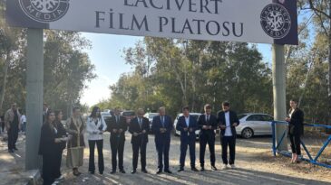 ‘Ayşe Tatile Çıktı’ isimli filmin ön tanıtım etkinliği yapıldı