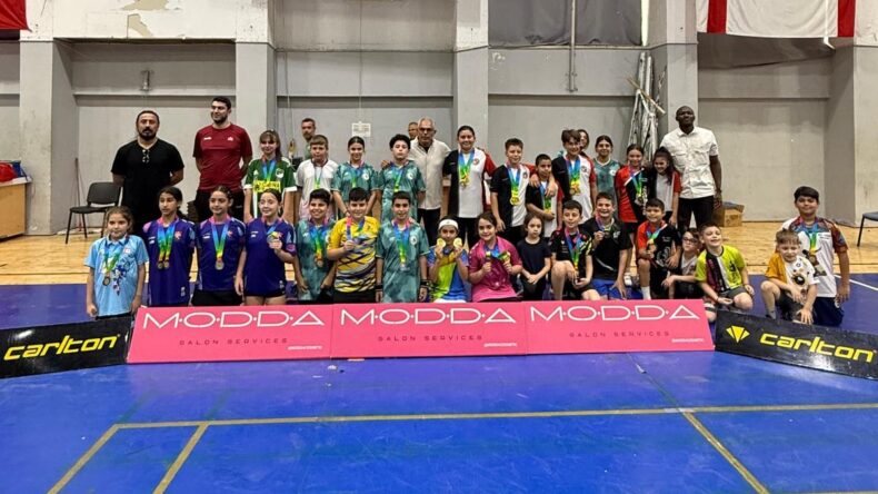 Badmintonda U13 Turnuvası