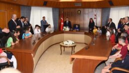 Bakanlık koltukları çocuklara devredildi