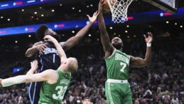 Boston seriyi 2-0 yaptı