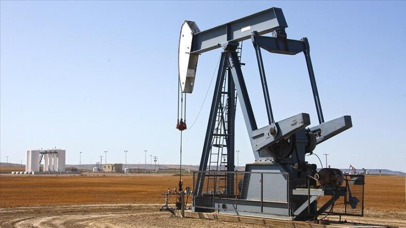 Brent petrolün varili 65,76 dolardan işlem görüyor