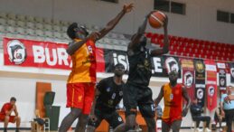 Çetinkaya uzatmada galip: 71-74