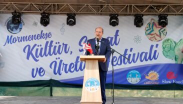 Cumhurbaşkanı Tatar: “Kültürümüzle ve sanatımızla biz ayrı bir halkız”