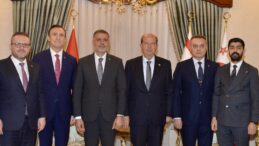 Cumhurbaşkanı Tatar, Türk Silahlı Kuvvetlerini Güçlendirme Vakfı Genel Müdürü Topçu’yu kabul etti