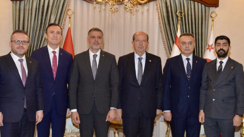 Cumhurbaşkanı Tatar, Türk Silahlı Kuvvetlerini Güçlendirme Vakfı Genel Müdürü Topçu’yu kabul etti