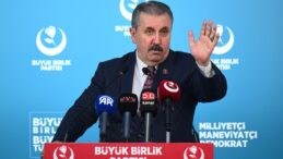 Destici’den Özel’e “cunta” tepkisi: Millet iradesine hakaret