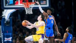 Doncic atıldı, Lakers kaybetti