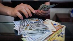 Döviz kurları:Dolar 38,10, euro 41,90, İngiliz Sterlini 49,01 TL