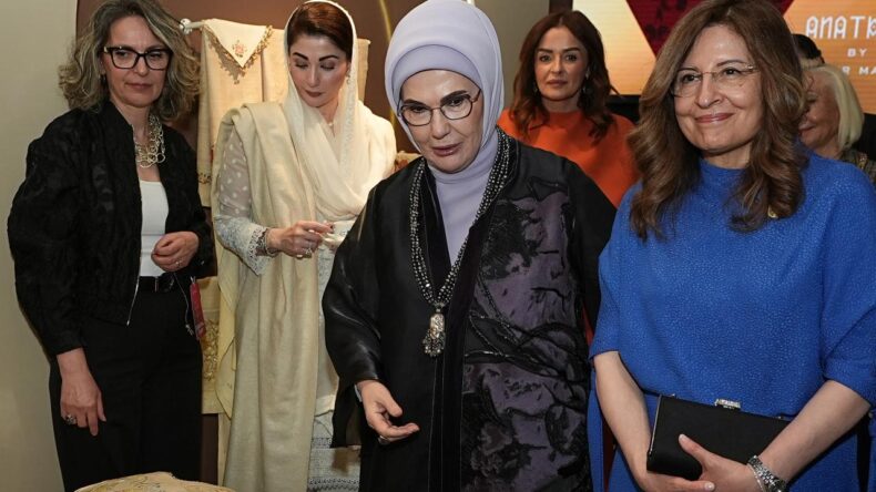 Emine Erdoğan, ADF’ye katılan lider eşlerine Anadolu’nun kültürel mirasını tanıttı