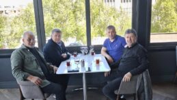 Futbol tenisinde iş birliği