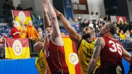 İlk maç Galatasaray’ın