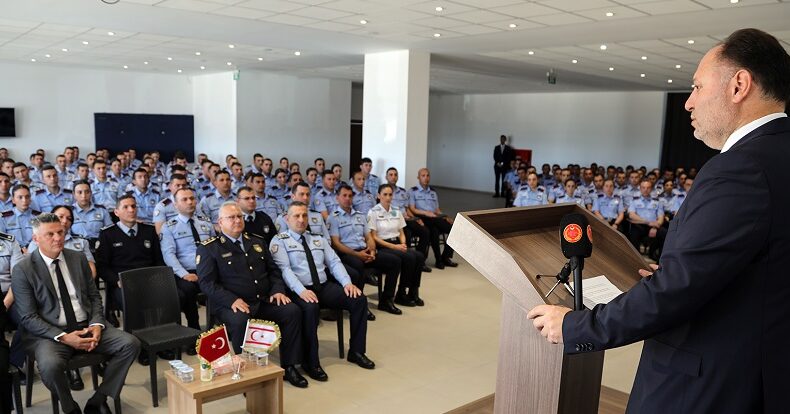 Öztürkler: Polis halkın güvenliğinin ve huzurunun teminatıdır