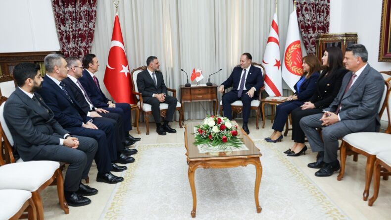 Öztürkler: Türk askeri Kıbrıs adasında istikrarın koruyucusudur