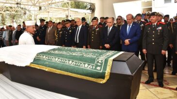 Şehit Teğmen Caner Gönyeli’nin eşi Nükhet Gönyeli toprağa verildi