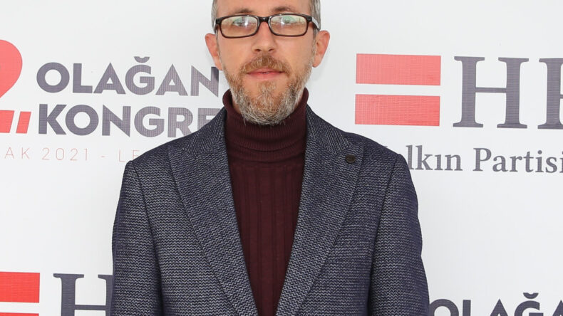 Turgut Alas, yeniden Halkın Partisi Genel Sekreteri oldu