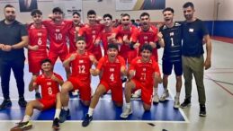 Voleybol U 17 Karmamız yarı finallerde