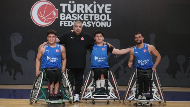 3 oyuncumuz ve mekaniklerimiz, U 23 Milli takımında