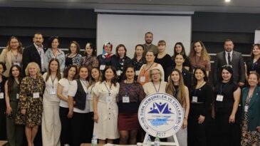 5 Mayıs Dünya Ebeler Günü nedeniyle sempozyum yapıldı
