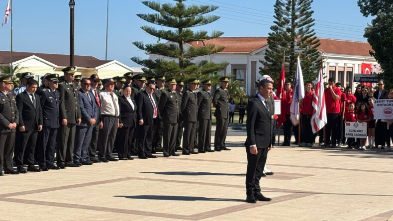 Atatürk’ü Anma Gençlik ve Spor Bayramı Güzelyurt’ta düzenlenen törenle kutlandı