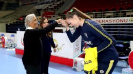 Ayten Berkalp, Hastahane’ye kaldırıldı