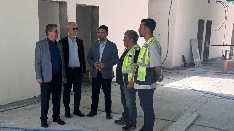 Başbakan Üstel Güzelyurt Devlet Hastanesi inşaatını inceledi