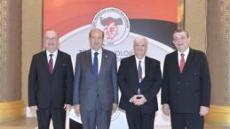 “Bilim insanları daha iyi bir gelecek için ülkemizde kongreler düzenliyor”