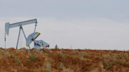 Brent petrolün varili 61,05 dolardan işlem görüyor