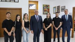 Çavuşoğlu: “AÖA’yı güçlendirmek için çaba gösteriyoruz. Öğrencilerle güzel bir uzlaşı sağladık”