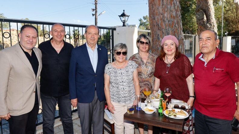 Cumhurbaşkanı Tatar, Dış Basın Birliği’nin Yaza Merhaba Büyük Medya Buluşması’na katıldı