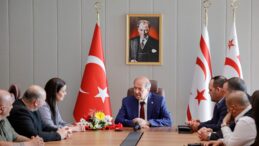 Cumhurbaşkanı Tatar, Gönyeli Spor Kulübü Başkanı Sinem Baştaş ve Yönetim Kurulu’nu kabul etti