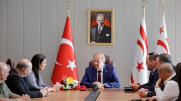 Cumhurbaşkanı Tatar, Gönyeli Spor Kulübü Başkanı Sinem Baştaş ve Yönetim Kurulu’nu kabul etti