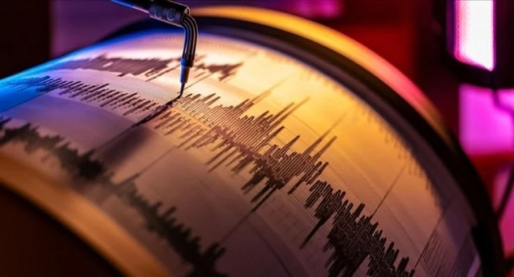 Ege’de 6 büyüklüğünde deprem