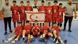 Filede U 13 karmamız finallerde