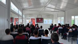 Güvenli internet kullanım eğitimi 40 okulda 4 bin öğrenciye verildi
