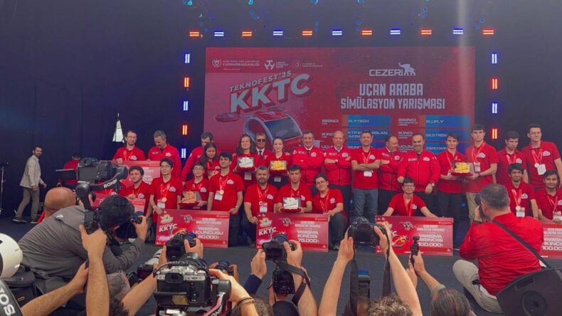 Kapsül’ün desteklediği takım TEKNOFEST KKTC’de çifte ödül sevinci yaşadı