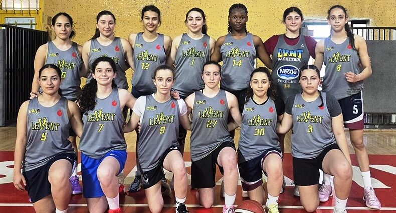 Levent ilk maçını kaybetti