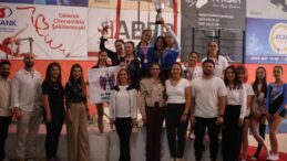 Liseler cimnastik müsabakaları yapıldı