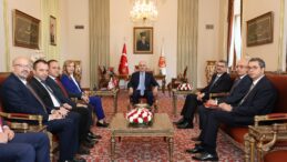 Meclis Komite Heyeti TBMM Baṣkanı Kurtulmuṣ tarafından kabul edildi