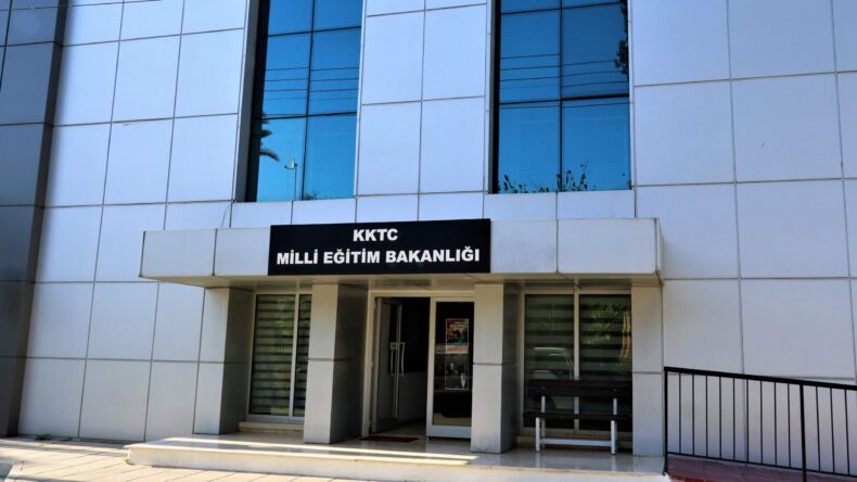 Milli Eğitim Bakanlığı: “Kaza, öğrenciler okula bırakıldıktan sonra meydana geldi”