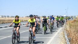 Öğrencilerle öğretmenler 19 Mayıs için pedal çevirdi