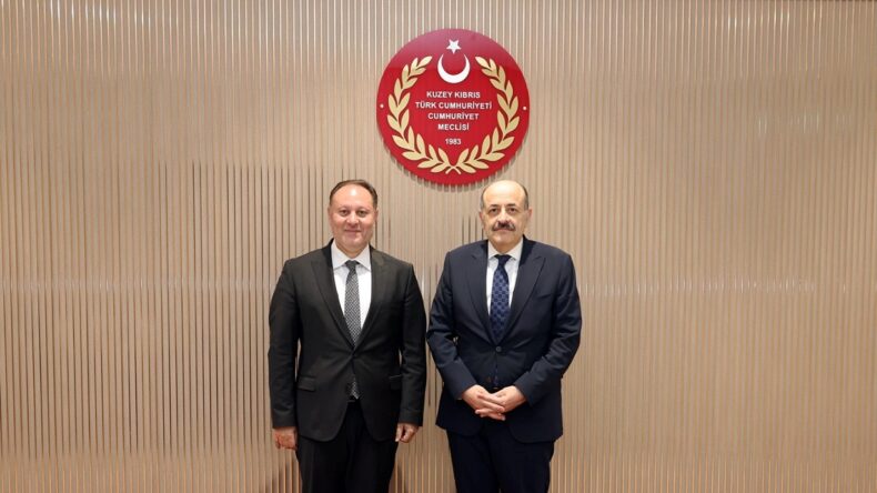 Öztürkler, Prof. Dr. Saraç’ı kabul etti