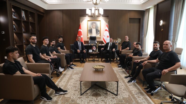 Öztürkler, Vakıflar Tekerlekli Sandalye Basketbol Takımı heyetini kabul etti