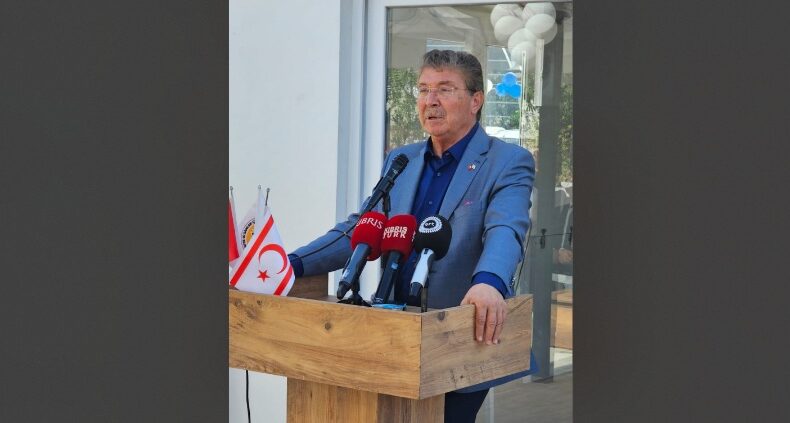 Üstel: Muhtarların özlük haklarını daha da iyileştireceğiz