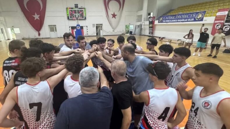 Basketbolcularımız, Karadağ yolcusu