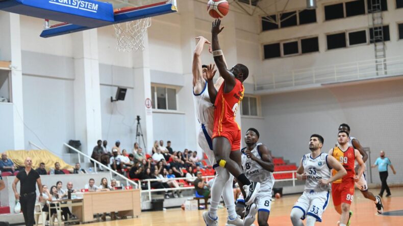 Basketbolda maçlar ertelendi