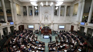 Brüksel’deki NATO Parlamento Başkanları Zirvesi başladı