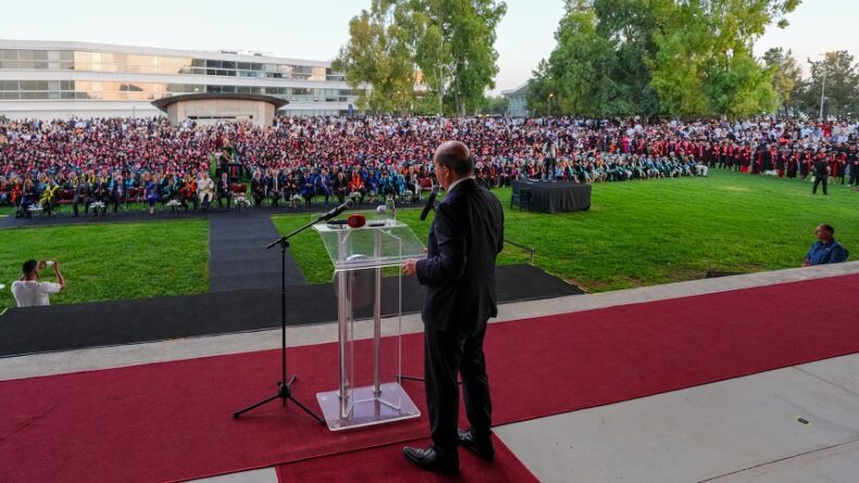 Cumhurbaşkanı Ersin Tatar, UKÜ’nün mezuniyet törenine katıldı