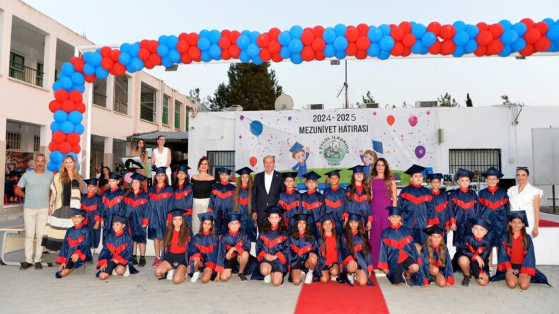 Cumhurbaşkanı Tatar, Lefkoşa 9 Eylül İlkokulu’nun mezuniyet törenine katıldı