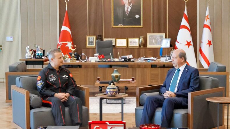 Cumhurbaşkanı Tatar, Türkiye’nin ilk astronotu Alper Gezeravcı’yı kabul etti